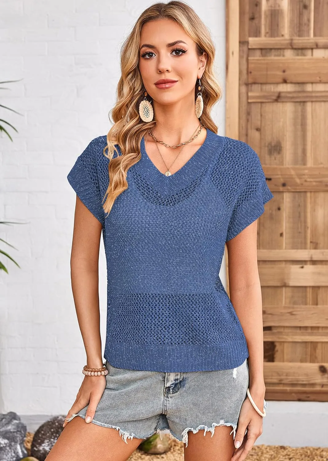 Cakulo Summer Crochet Tops for Women 2025 Short Sleeve V Neck Hollow Out Knit Beach Cover Up Casual Sweater Top