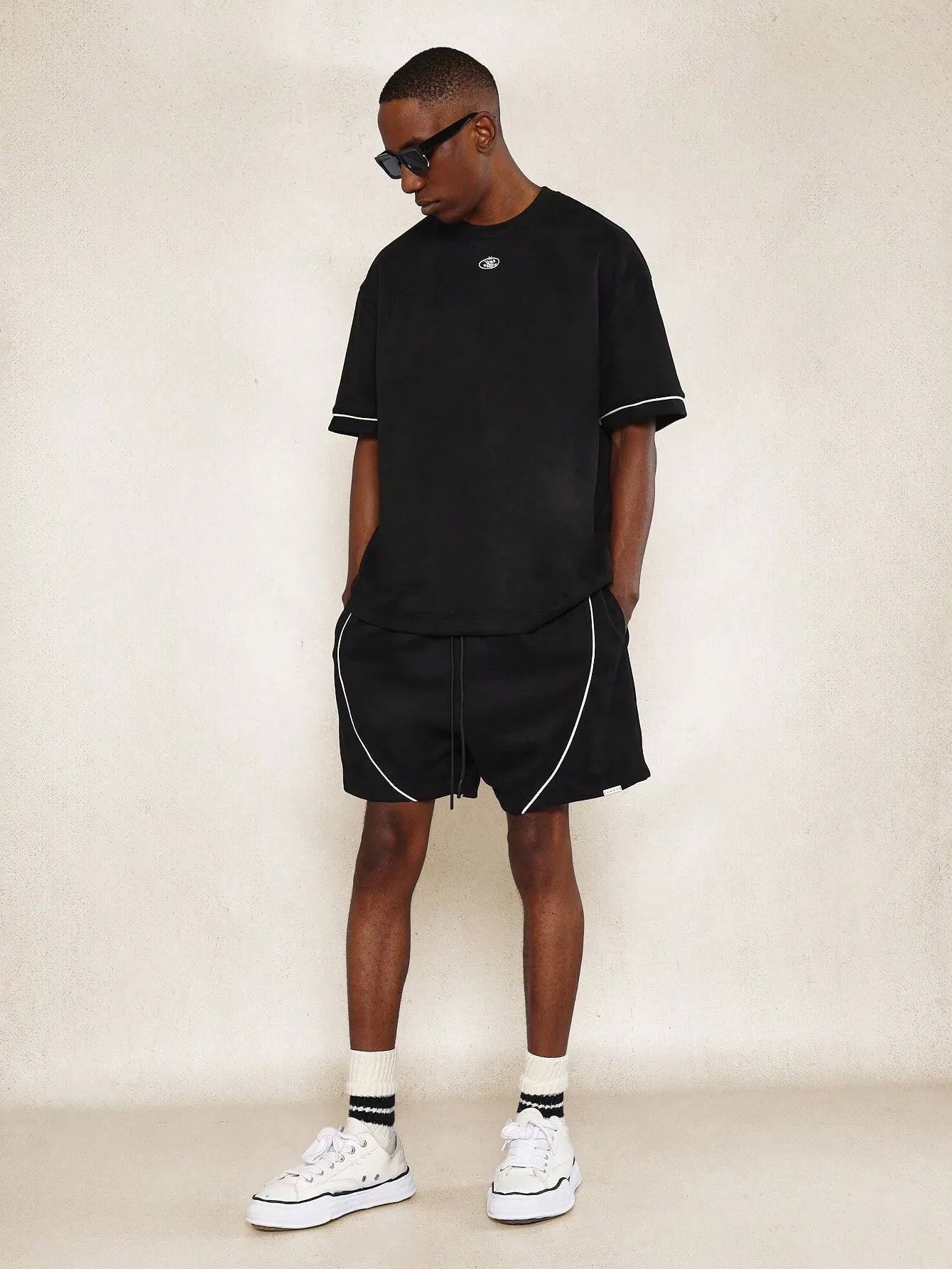 Suedette Tee And Drop Crotch Short With Piping & Small Graphic Print 2 Piece Set